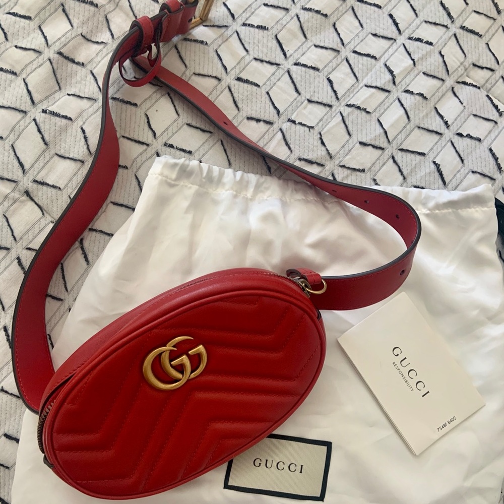 Gucci Marmont Belt Bag- Hibis red